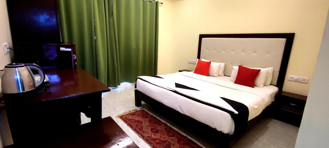 Royal Tulip Beach Cottages 아람볼 외부 사진