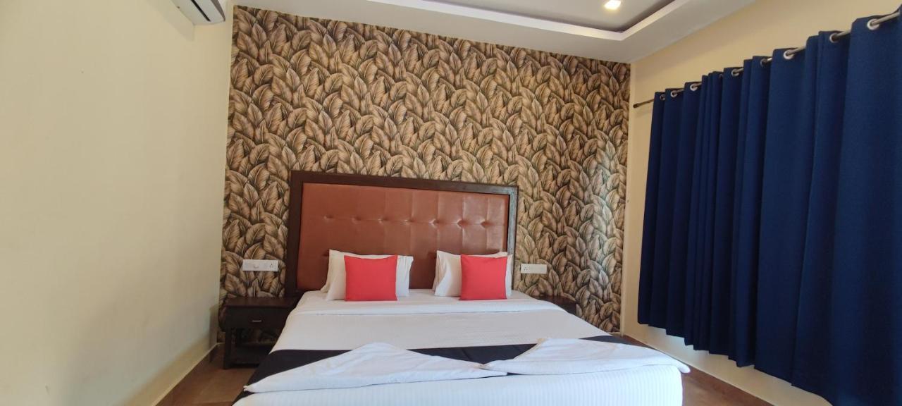Royal Tulip Beach Cottages 아람볼 외부 사진